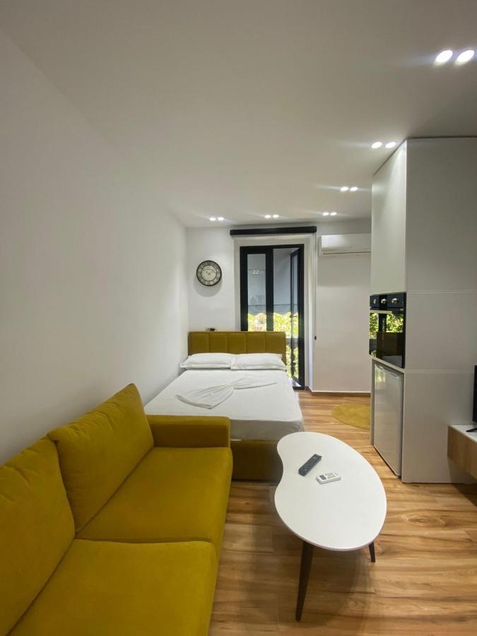 Luxury Apartment In Blloku Area Τίρανα Εξωτερικό φωτογραφία